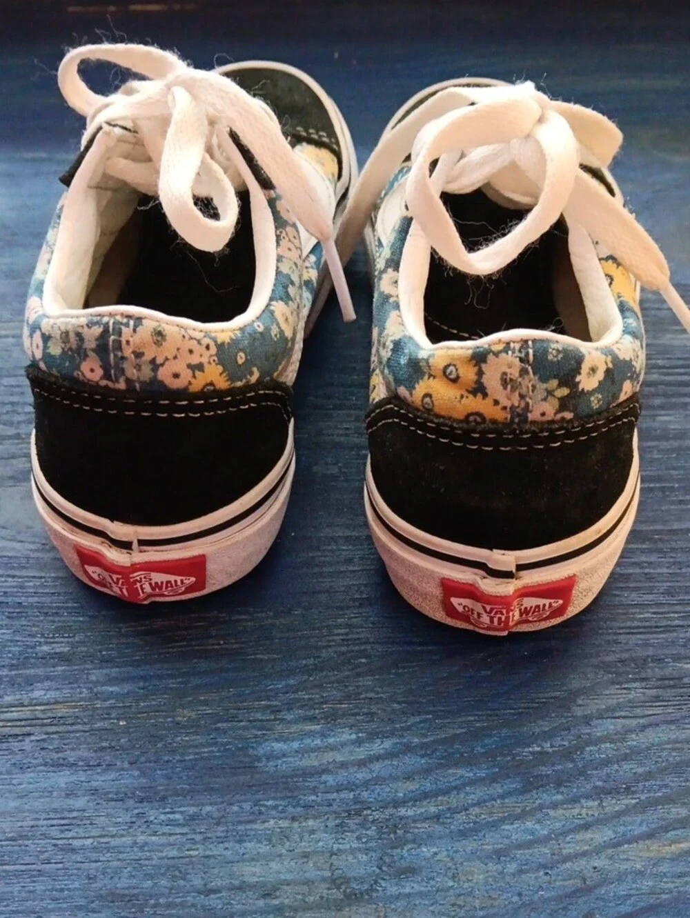 Old Skool Vans Sneakers  Blue Floral and Black Suede Girls Size 12